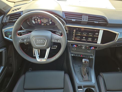 New 2025 Audi Q3 2.0T Premium Plus image 14