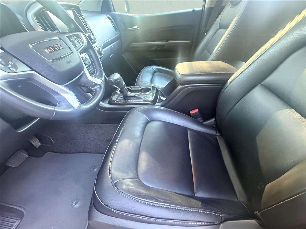 Used 2017 GMC Canyon SLT w/ Trailering Package AWD/4WD image 12