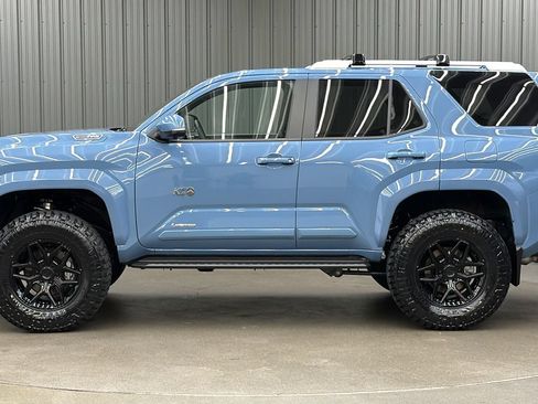 Used 2026 Toyota 4Runner Limited AWD/4WD image 2