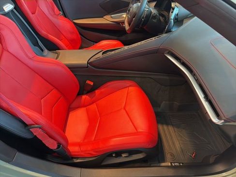 Used 2024 Chevrolet Corvette Stingray Coupe w/ Z51 Performance Package image 31