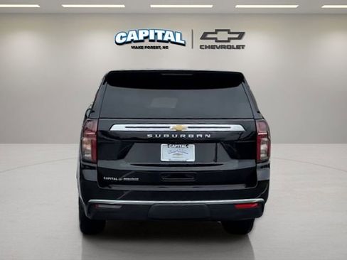 Used 2023 Chevrolet Suburban High Country image 4