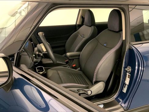 Certified 2025 MINI Cooper S image 13