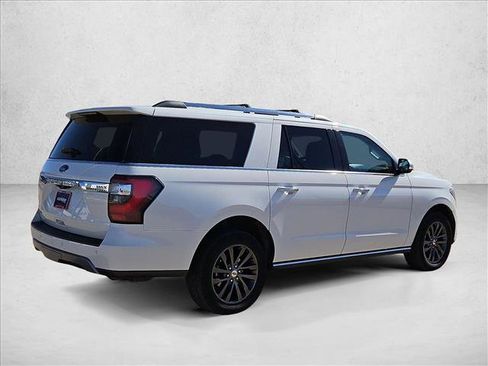 Used 2021 Ford Expedition Max Limited image 5