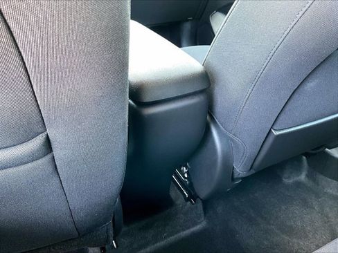 Certified 2025 Chevrolet TrailBlazer LS FWD image 23