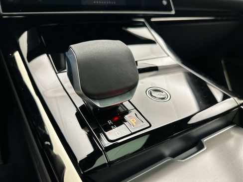 New 2026 Land Rover Range Rover Sport SE AWD/4WD image 20