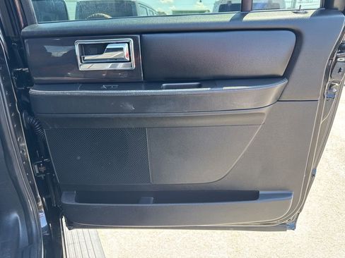 Used 2017 Lincoln Navigator L Reserve AWD/4WD image 19