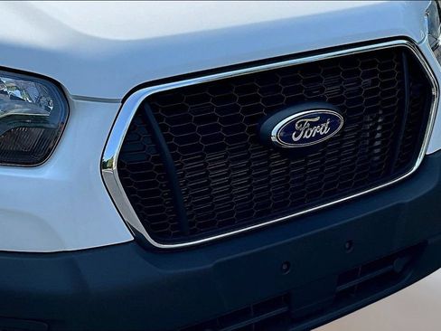 Used 2025 Ford Transit 250 Low Roof w/ Exterior Upgrade Package RWD image 27