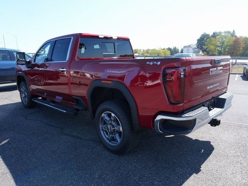 New 2025 GMC Sierra 2500 SLT w/ SLT Premium Package image 4