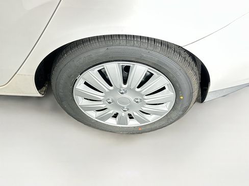 Used 2018 Ford Fiesta S FWD image 11
