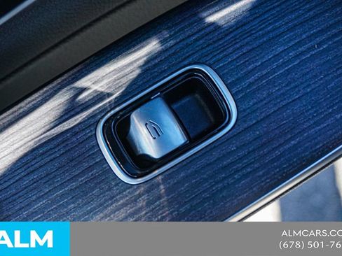 Used 2022 Mercedes-Benz EQS 580 4MATIC Sedan image 51
