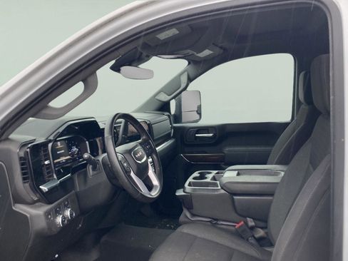 Used 2024 GMC Sierra 2500 SLE w/ SLE Convenience Package AWD/4WD image 10
