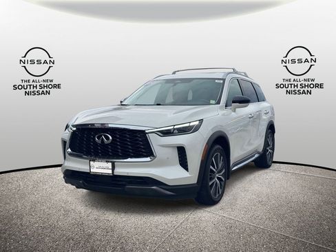 Used 2025 INFINITI QX60 Sensory image 4