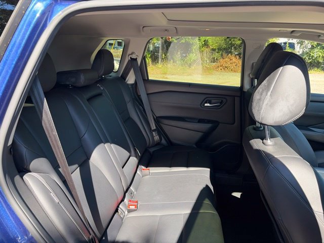 Used 2023 Nissan Rogue SL w/ SL Premium Package AWD/4WD image 18