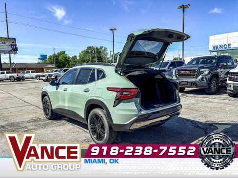 New 2026 Chevrolet Trax ACTIV FWD image 16