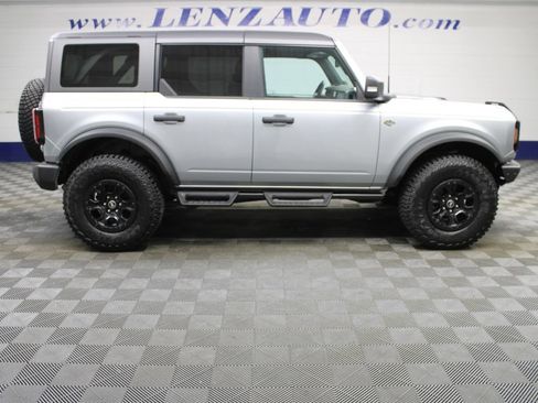 Used 2023 Ford Bronco Wildtrak AWD/4WD image 2