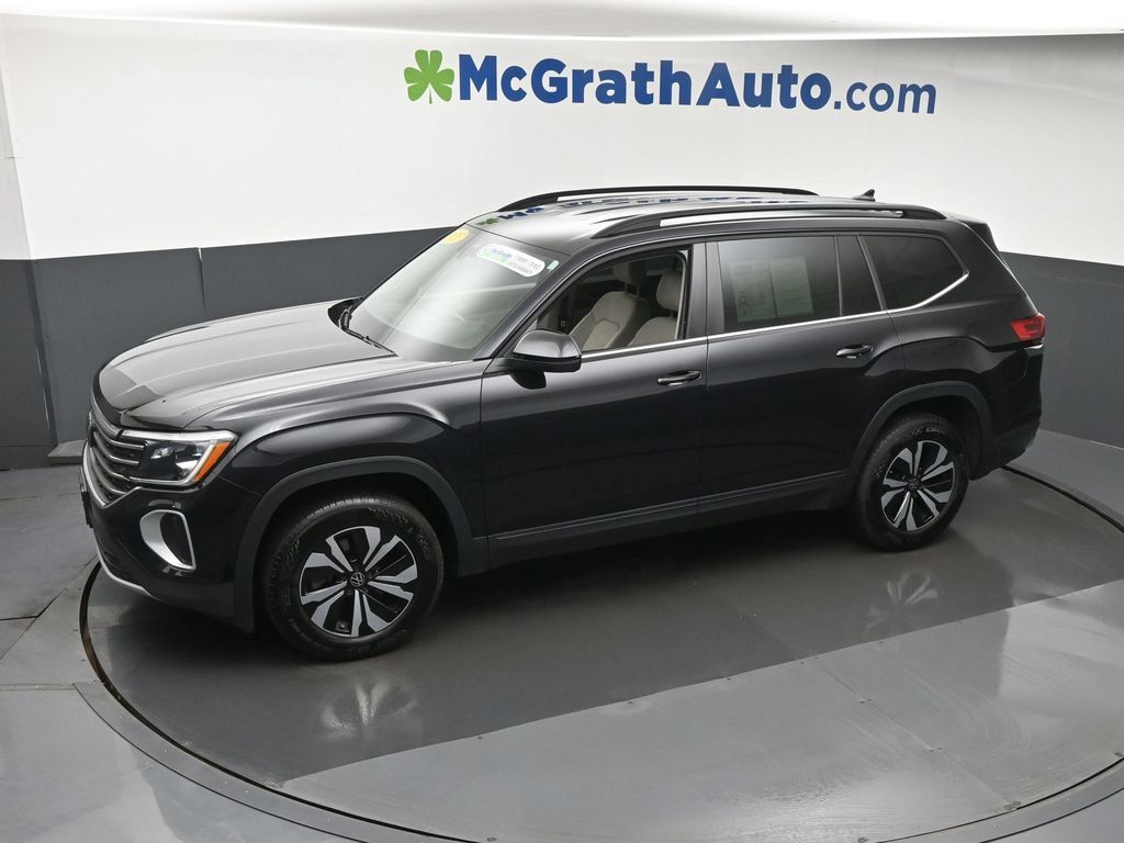 Used 2025 Volkswagen Atlas SE AWD/4WD image 22