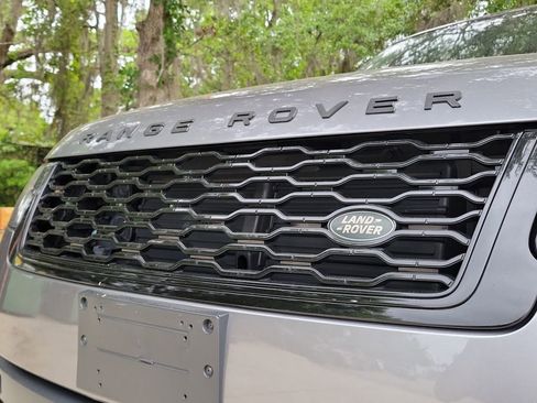 Used 2020 Land Rover Range Rover HSE AWD/4WD image 3