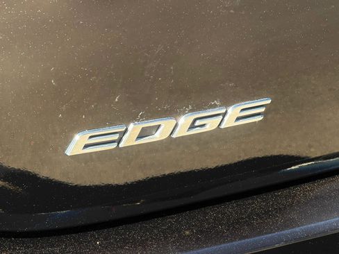 Used 2015 Ford Edge SEL w/ Equipment Group 201A image 10