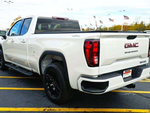 New 2026 GMC Sierra 1500 Elevation image 6