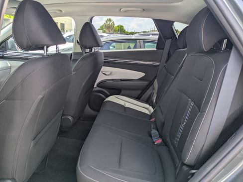 Used 2022 Hyundai Tucson SEL AWD/4WD image 12