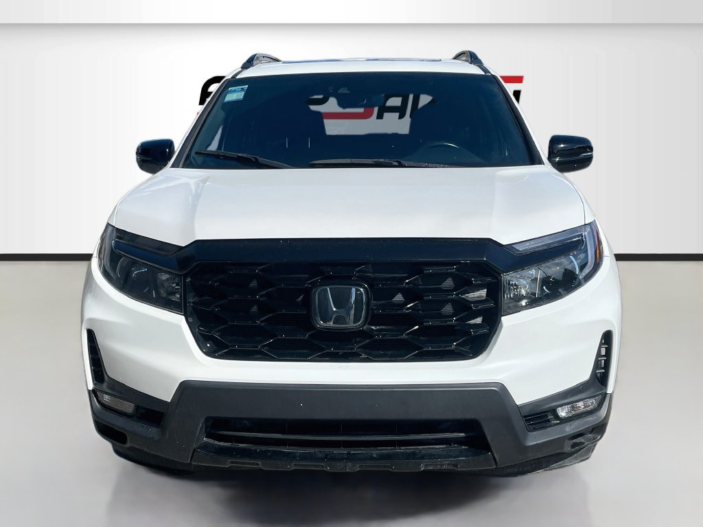 Used 2023 Honda Passport Elite image 2