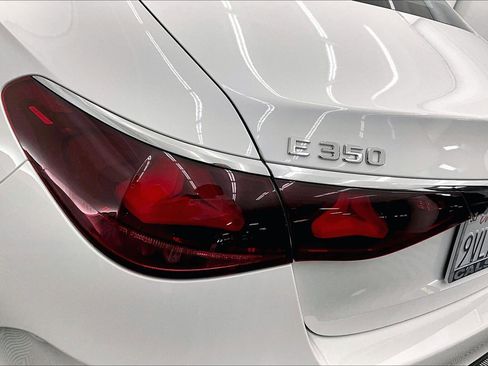Used 2026 Mercedes-Benz E 350 Sedan image 27
