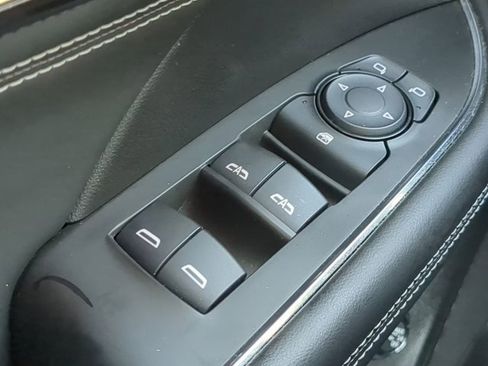 Used 2022 Buick Envision Preferred image 23