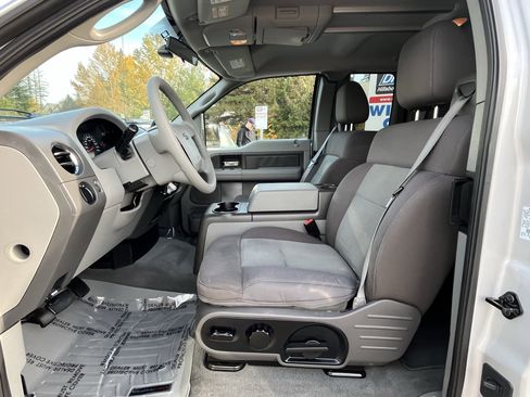 Used 2004 Ford F150 XLT image 11