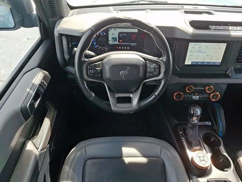 Used 2022 Ford Bronco Black Diamond AWD/4WD image 11