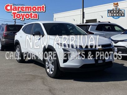 Used 2025 Chevrolet Trax LS