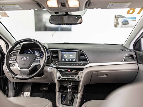 Used 2018 Hyundai Elantra Value Edition w/ Cargo Package image 25