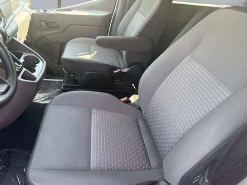 Used 2023 Ford Transit 350 XLT image 17