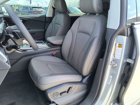 New 2025 Audi Q8 Premium Plus AWD/4WD image 7
