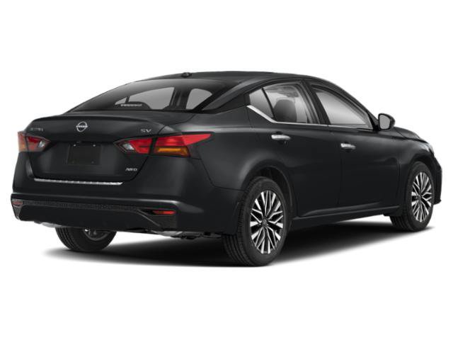 Used 2024 Nissan Altima 2.5 SV w/ SV Premium Package FWD image 2