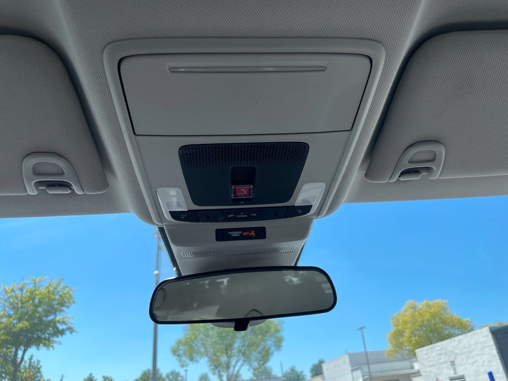 Certified 2025 Honda Accord LX image 16