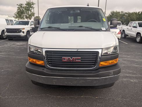 Certified 2024 GMC Savana 2500 w/ Driver Convenience Package image 3
