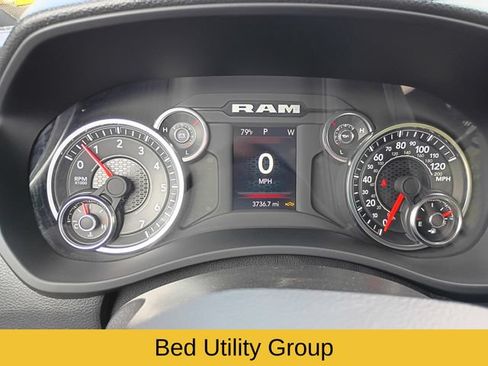 Used 2024 RAM 2500 Tradesman w/ Chrome Appearance Group AWD/4WD image 14