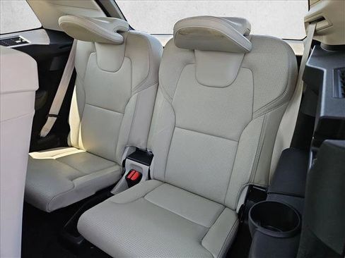Used 2017 Volvo XC90 T6 Inscription w/ Vision Package AWD/4WD image 22