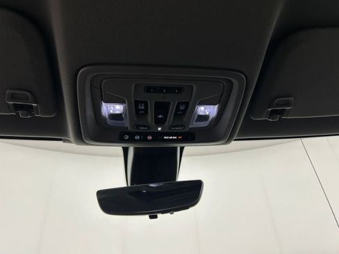 Used 2020 GMC Sierra 1500 Denali w/ Technology Package AWD/4WD image 25