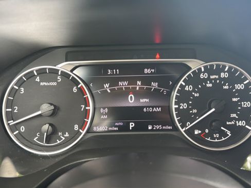 Used 2023 Nissan Rogue SL w/ SL Premium Package AWD/4WD image 29