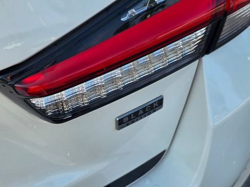Used 2021 Mitsubishi Outlander Sport ES FWD image 11