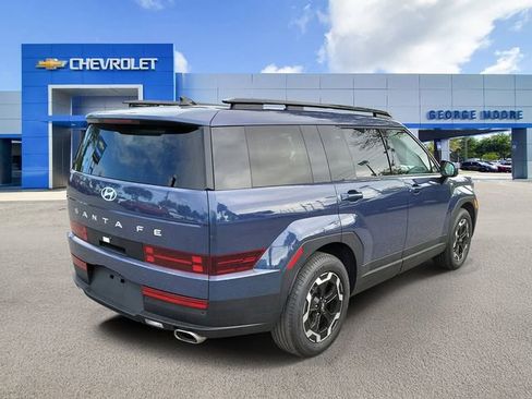 Used 2025 Hyundai Santa Fe SEL FWD image 4