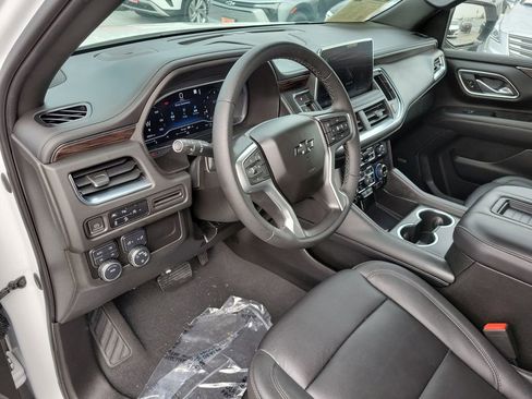 Used 2023 Chevrolet Suburban Z71 image 19