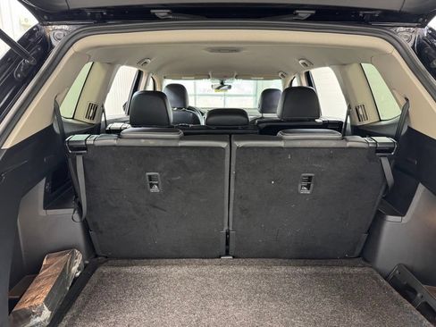 Used 2023 Volkswagen Atlas SE FWD image 28