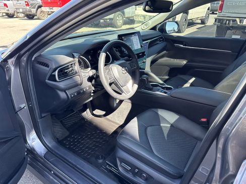 Used 2024 Toyota Camry XLE w/ Navigation Package AWD/4WD image 2