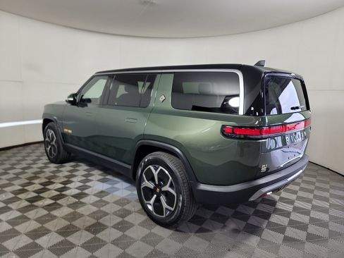 Used 2024 Rivian R1S Adventure AWD/4WD image 3