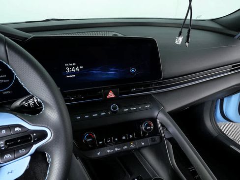 Certified 2025 Hyundai Elantra N image 12