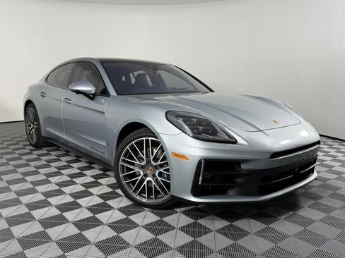 Certified 2024 Porsche Panamera 4 AWD/4WD image 6