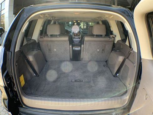 Used 2019 Lexus GX 460 Premium image 25