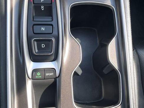 Used 2022 Honda Accord Touring image 28
